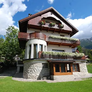  Apartment La Montanina By Interhome Italy
